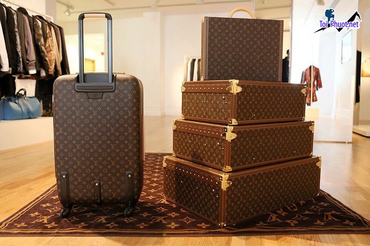 Top 5 Địa chỉ mua vali kéo uy tín và chất lượng nhất Đồng Nai vô cùng bền bỉ