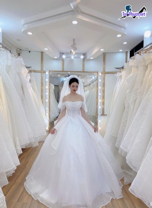 Top 7 Địa chỉ may và cho thuê váy cưới đẹp nhất Quảng Trị đẹp lung linh (4)