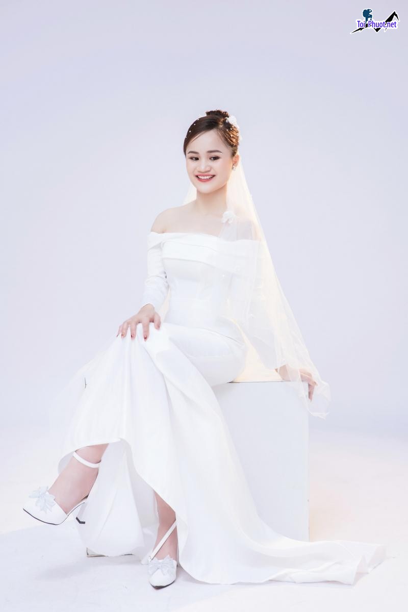 Top 7 Địa chỉ may và cho thuê váy cưới đẹp nhất Thái Nguyên phù hợp cá tính cô dâu (2)