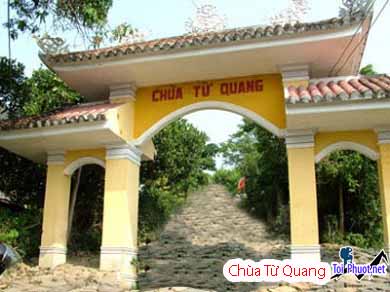 Cổng chùa Chùa Từ Quang