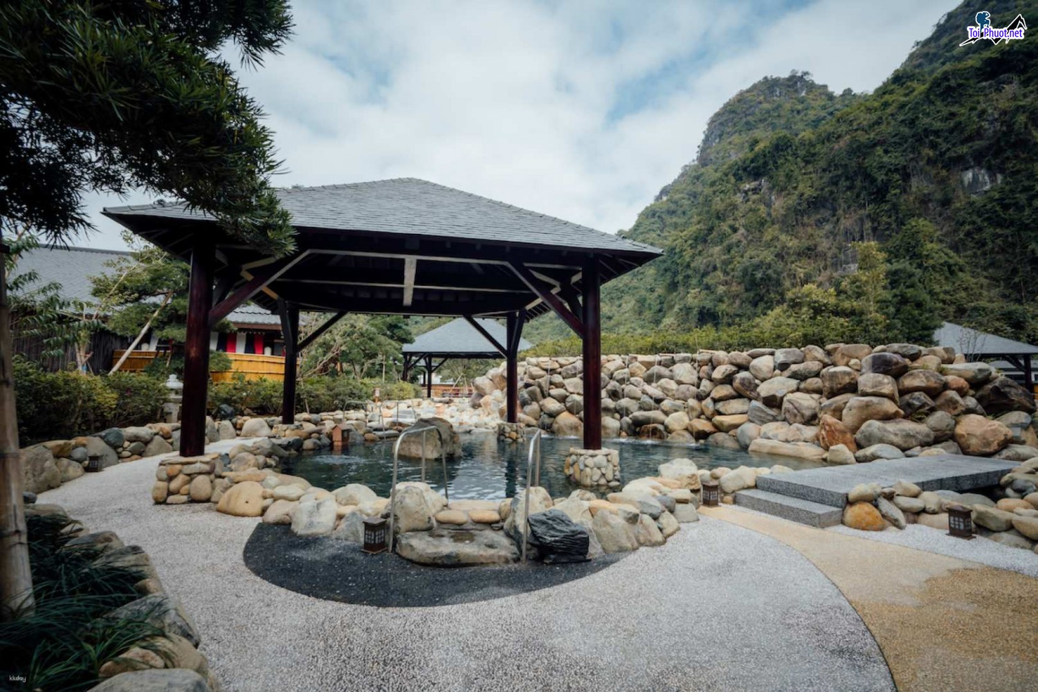 Top 10 Danh lam thắng cảnh đẹp nhất tại Quảng Ninh thu hút sự chú ý của du khách bốn phương (3)