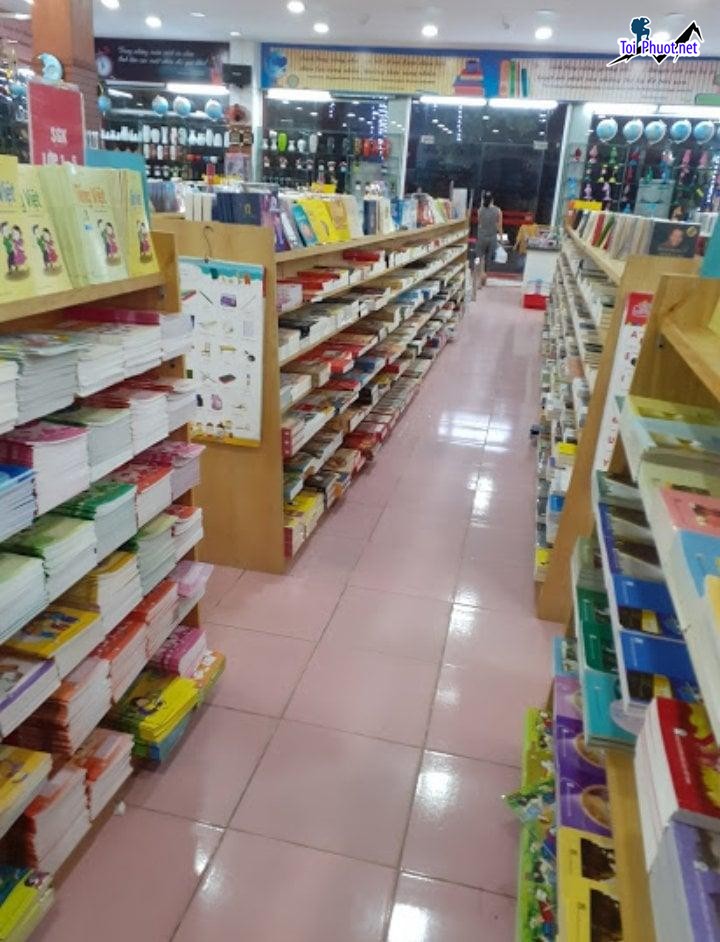 Top 10 Địa chỉ mua sách giá tốt nhất Đà Nẵng thu hút mọi lứa tuổi (1)