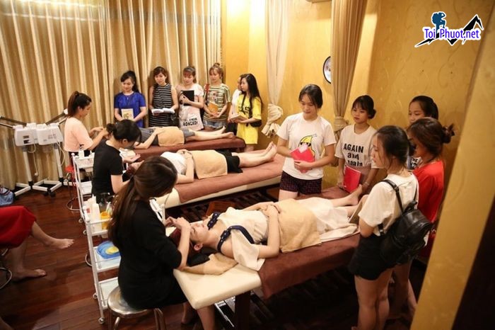 Top 10 Trung tâm dạy nghề spa uy tín và chất lượng nhất Đà Nẵng chuyên nghiệp (4)