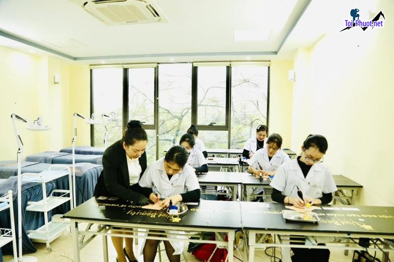 Top 10 Trung tâm dạy nghề spa uy tín và chất lượng nhất Hồ Chí Minh ra nghề nhanh (3)