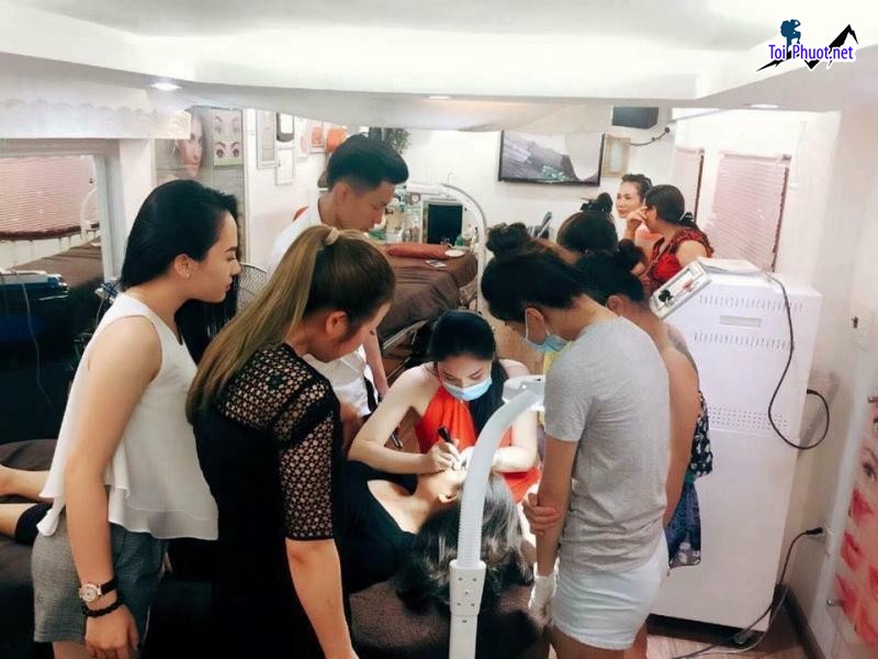 Top 6 Trung tâm dạy nghề spa uy tín và chất lượng nhất Quảng Ninh hướng dẫn tận tâm (2)