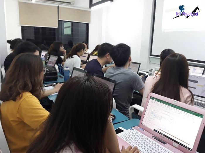 Top 6 Trung tâm dạy tin học văn phòng uy tín nhất Quảng Ngãi học hiểu nhanh (2)