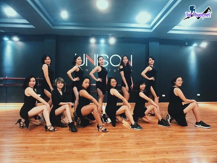 Top 8 Trung tâm dạy nhảy hiện đại tốt nhất ở Hà Nội trải nghiệm mới lạ và thú vị (1)