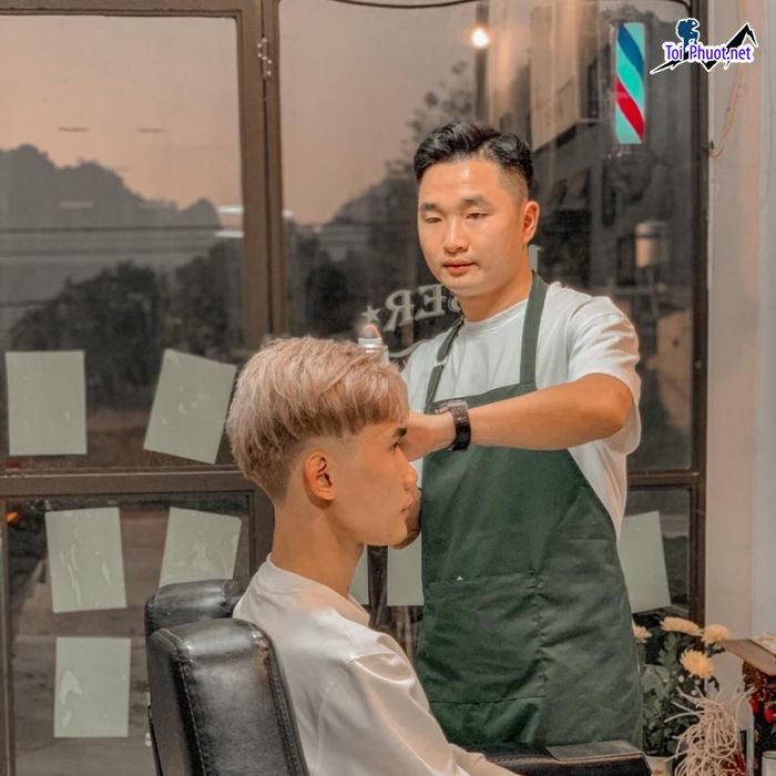 Top 9 Tiệm cắt tóc nam đẹp nhất tại Thái Nguyên xu hướng luôn được cập nhật (3)