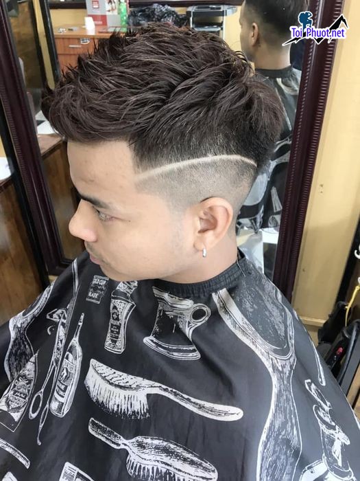 Top 9 Tiệm cắt tóc nam đẹp nhất tại Thanh Hóa giúp bạn có kiểu tóc đẹp (6)