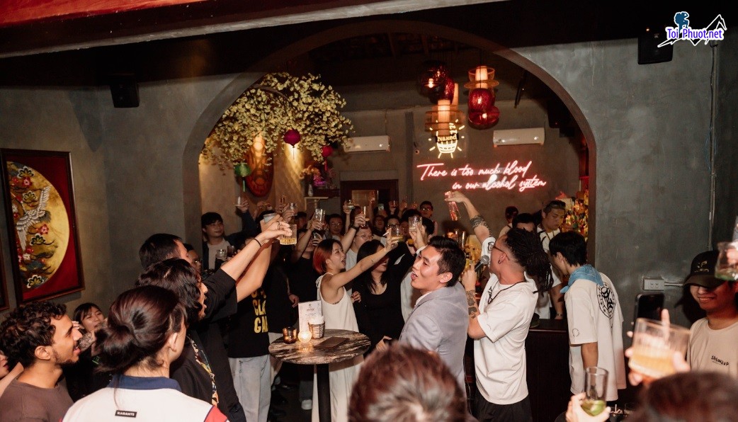 Top 10 Quán bar nổi tiếng nhất Sơn La không gian sang trọng (4)