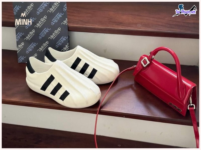 Top 10 Shop bán giày trẻ em đẹp và chất lượng nhất Hà Nội kiểu dáng hiện đại (2)