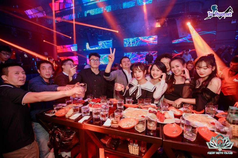 Top 5 Quán bar nổi tiếng nhất Long Xuyên An Giang đảm bảo vui quên lối về (3)