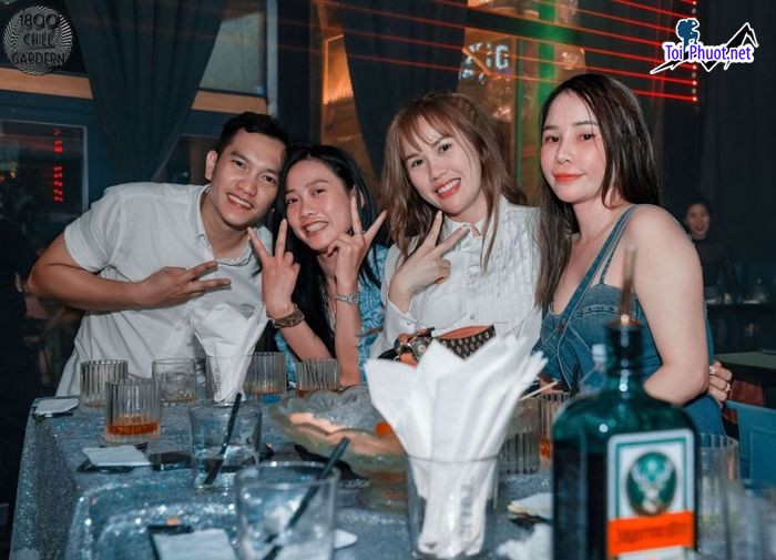 Top 5 Quán bar nổi tiếng nhất Phan Thiết Bình Thuận cảm thấy sảng khoái và phấn khích (1)