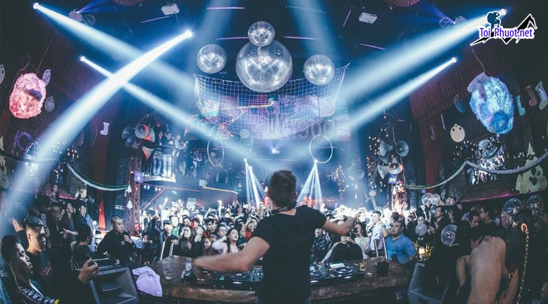 Top 5 Quán bar nổi tiếng nhất Phủ Lý Hà Nam sôi động và náo nhiệt cực sung