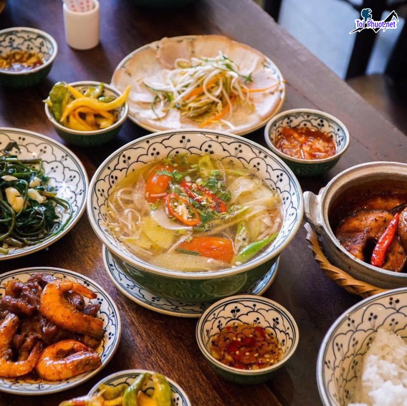 Top 5 Quán cơm ngon nhất Bắc Kạn giá rẻ đồ ăn nhiều (2)