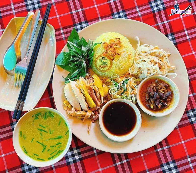 Top 5 Quán cơm ngon nhất Thái Bình giá thành cực bình dân (2)