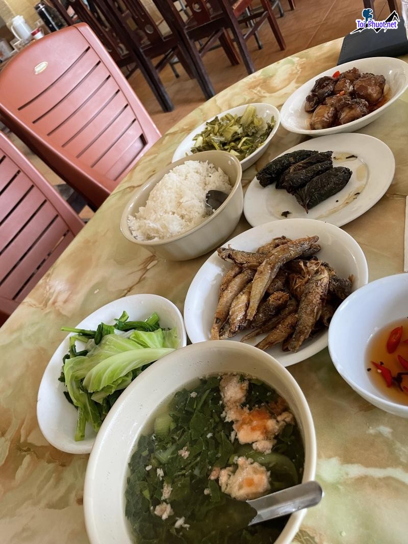 Top 5 Quán cơm ngon nhất Tuyên Quang nổi bật được nhiều người biết đến (2)