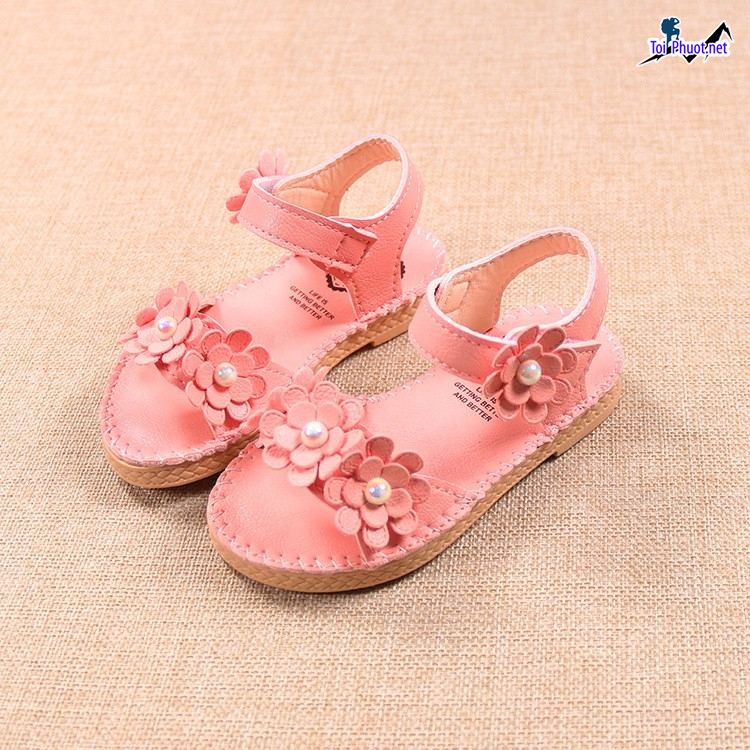 Top 5 Shop bán giày trẻ em đẹp và chất lượng nhất Đồng Hới Quảng Bình giá cực hời (3)
