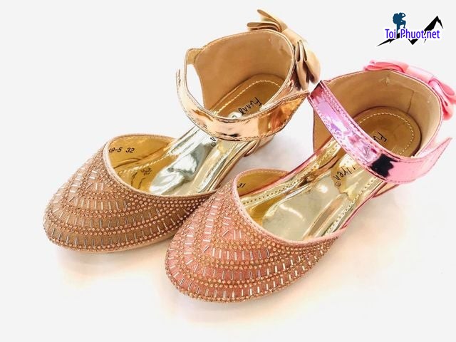 Top 5 Shop bán giày trẻ em đẹp và chất lượng nhất Hòa Bình hiện đại, thịnh hành (2)