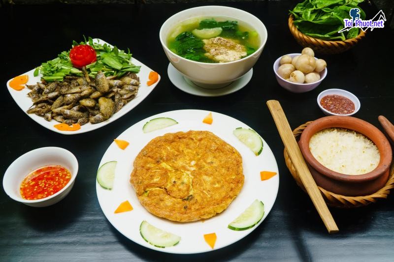 Top 6 Quán cơm ngon nhất Sơn La hương vị đậm đà, mùi hương hấp dẫn (3)