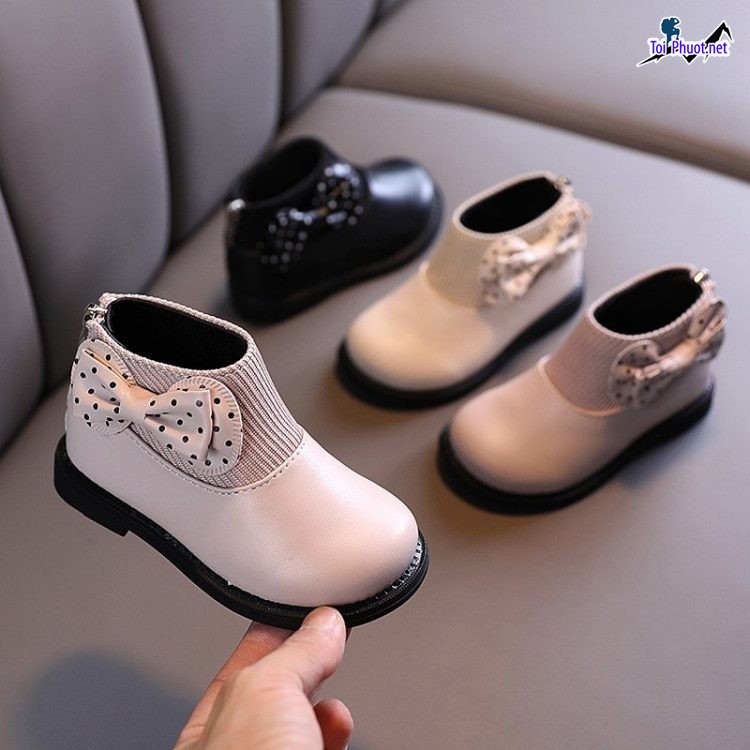 Top 7 Shop bán giày trẻ em đẹp và chất lượng nhất Rạch Giá Kiên Giang không thể bỏ qua (1)