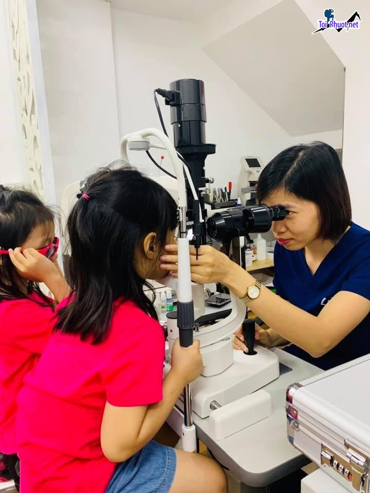Top 8 Địa chỉ khám mắt và bán kính cận giá tốt nhất Đồng Hới Quảng Bình giúp mắt tốt hơn (2)