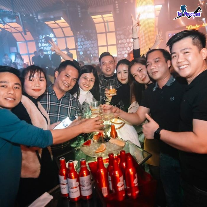 Top 8 Quán bar nổi tiếng nhất Nam Định sang trọng, thời thượng bật nhất