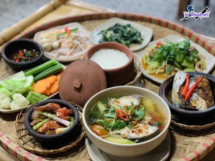Top 9 Quán cơm ngon nhất Nha Trang Khánh Hòa cực ngon mà giá hợp lí (3)