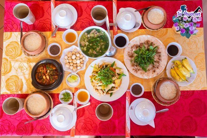 Top 9 Quán cơm ngon nhất Nha Trang Khánh Hòa cực ngon mà giá hợp lí (4)
