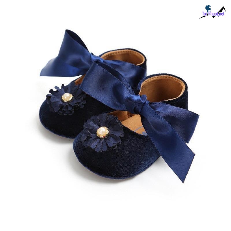 Top 9 Shop bán giày trẻ em đẹp và chất lượng nhất Điện Biên Phủ nổi tiếng (1)