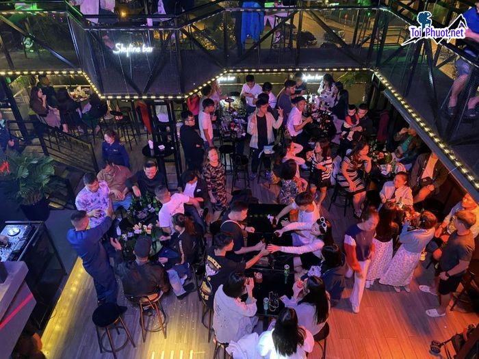 Top Quán bar nổi tiếng nhất Vĩnh Long đọi ngũ an ninh chất lượng