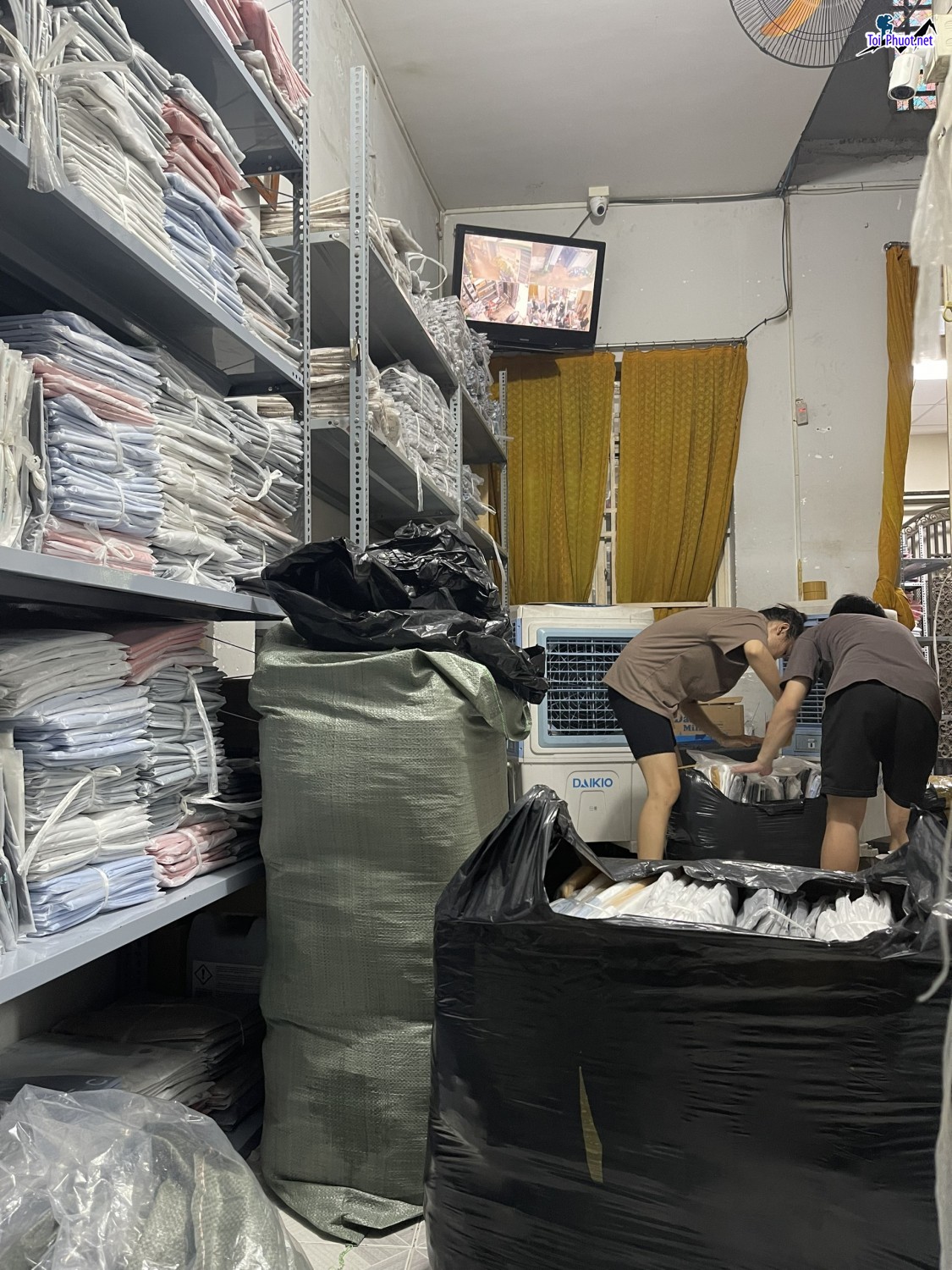 Xưởng may nguồn sỉ Quy Nhơn Bình Định áo thun, đồ bộ, đầm thun thái nam nữ (2)