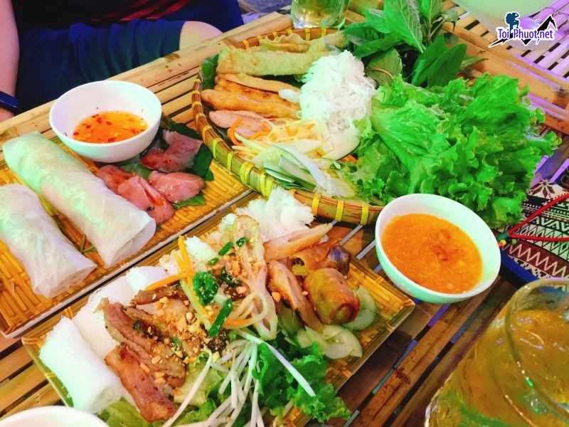 10 quán Nem Nướng Quận 3 ngon nhất nhì Sài Gòn Hồ Chí Minh