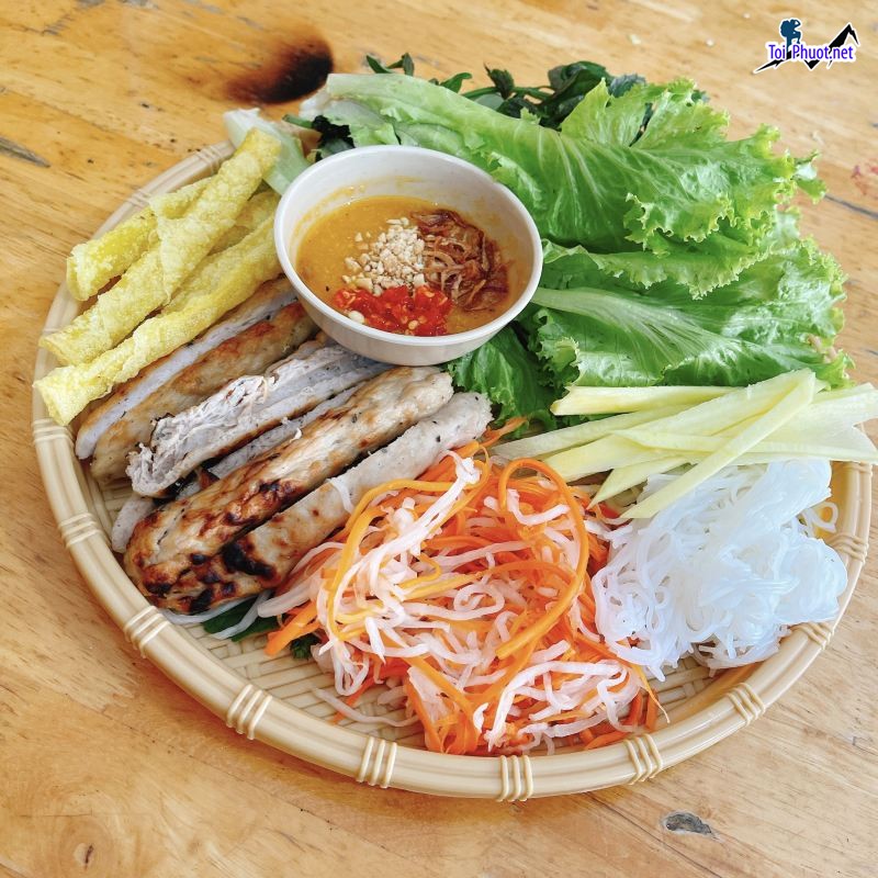 5 quán Nem Nướng Nha Trang Quận 2 ăn là ghiền Sài Gòn Hồ Chí Minh (5)