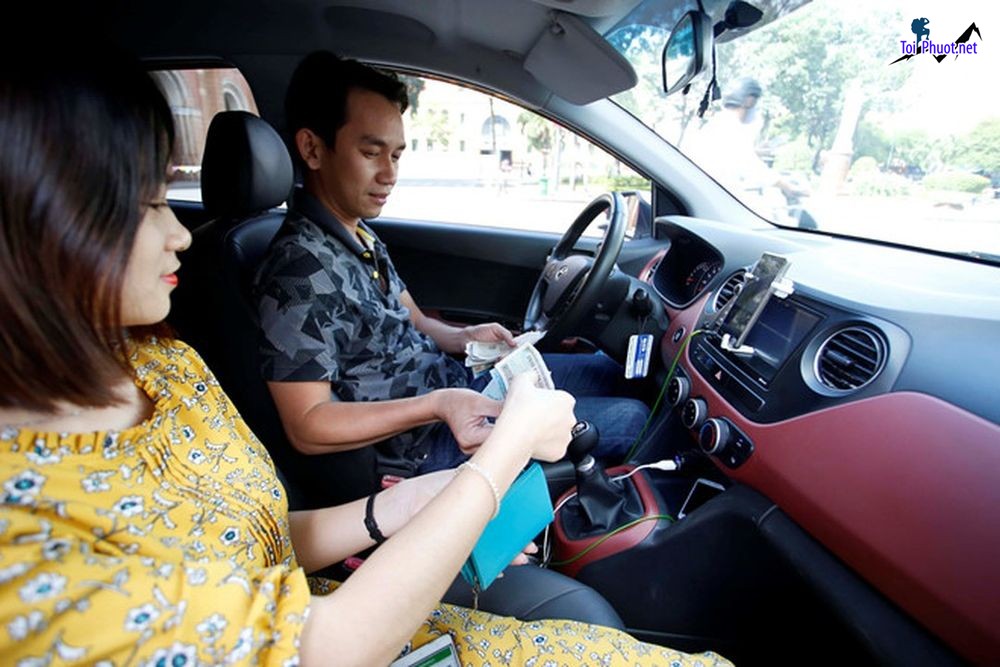 Chạy lái xe hộ Quận 4 dùm giúp bạn cực nhanh chóng và tiện lợi